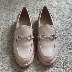 Vince Camuto Elpia loafers 9.5
